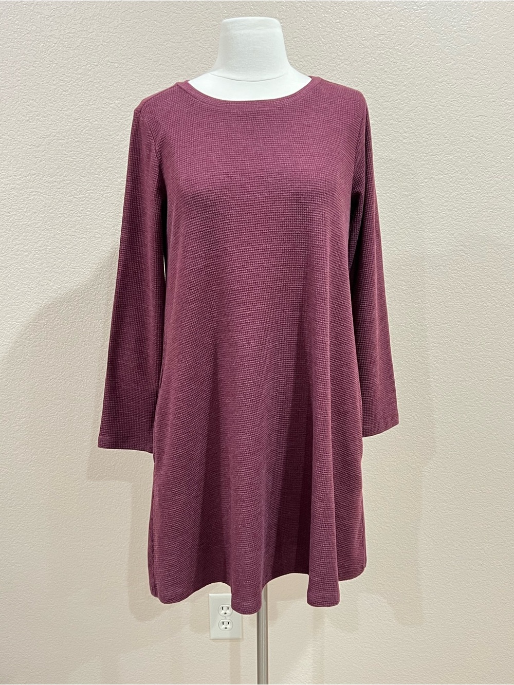 Toad&Co Maroon Waffle Knit Swing Dress Size Medium - Picture 4 of 12